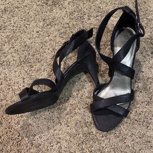 Kelly & Katie Black Strappy Sandals